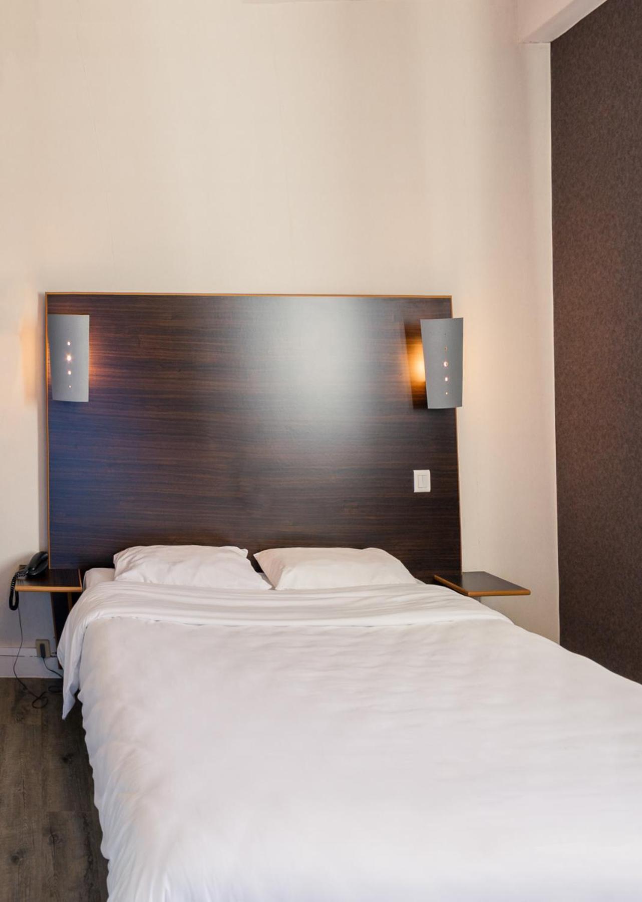 לה-רוש-סור-יון Hotel De La Vendee מראה חיצוני תמונה